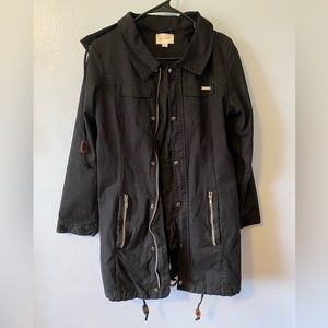 Rhythm Women’s black rain jacket